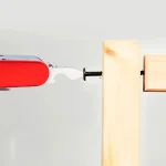 USB-запальничка A33796 у формі швейцарського ножа з інструментами