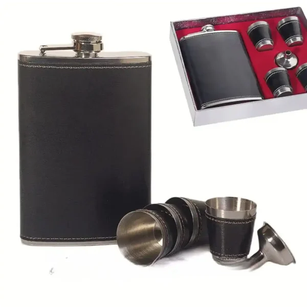 Подарунковий набір A61045 із флягою 9 oz у чорній еко-шкірі, чарками та лійкою